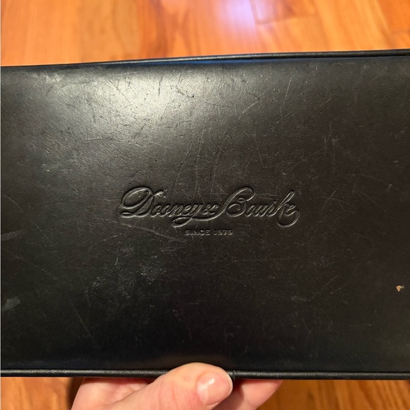 Black Crocodile Embossed Dooney & Bourke Leather Tote Bag - Picture 4 of 4